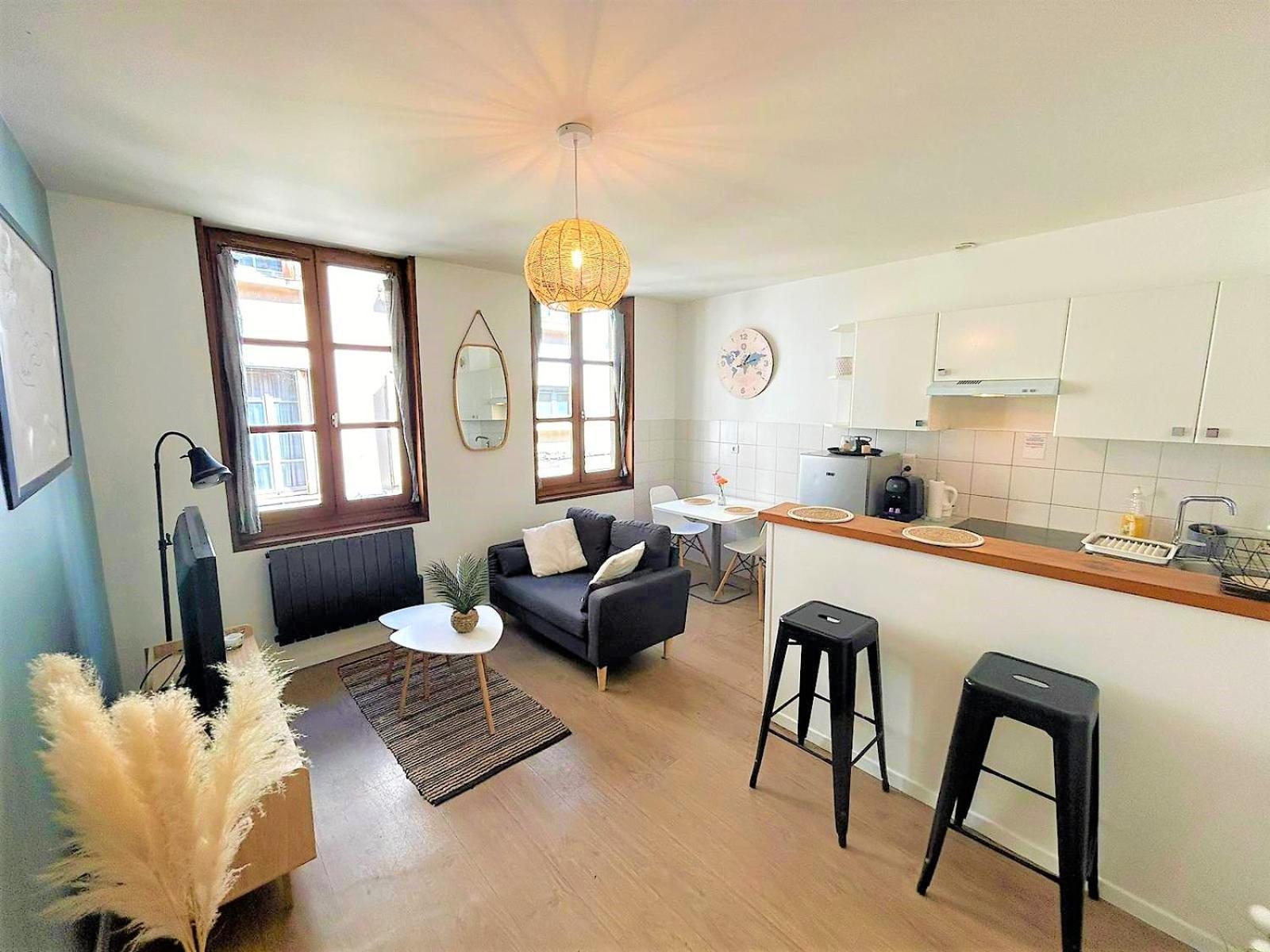 Appartement A 150 M De La Cathedrale Rodez Exterior photo