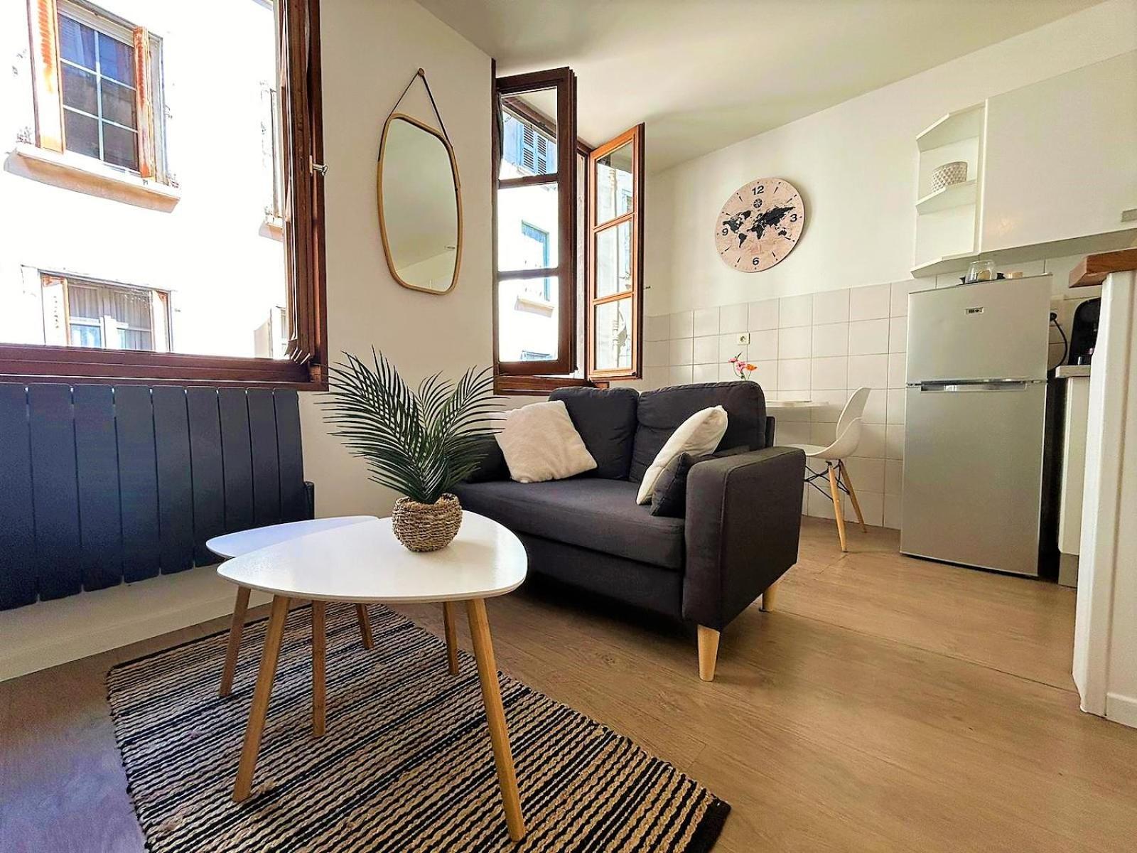 Appartement A 150 M De La Cathedrale Rodez Exterior photo